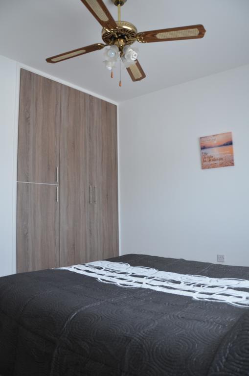 Surf & Sun Holiday Apartments Limassol Exterior foto